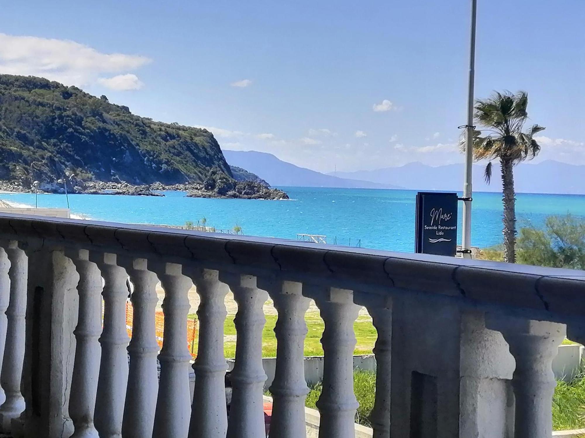 Eneide Bed & Breakfast Palmi Dış mekan fotoğraf